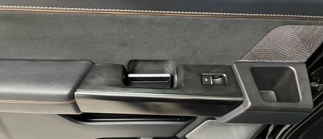 Used 2023 Ford F150 Platinum w/ FX4 Off-Road Package image 42