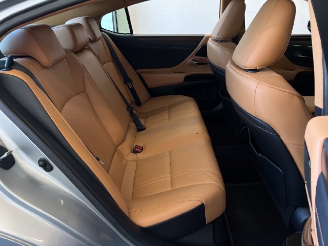 Used 2023 Lexus ES 350 w/ Accessory Package (Z1) FWD image 45