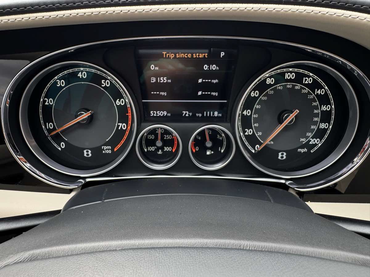 Used 2015 Bentley Flying Spur V8 AWD/4WD image 32