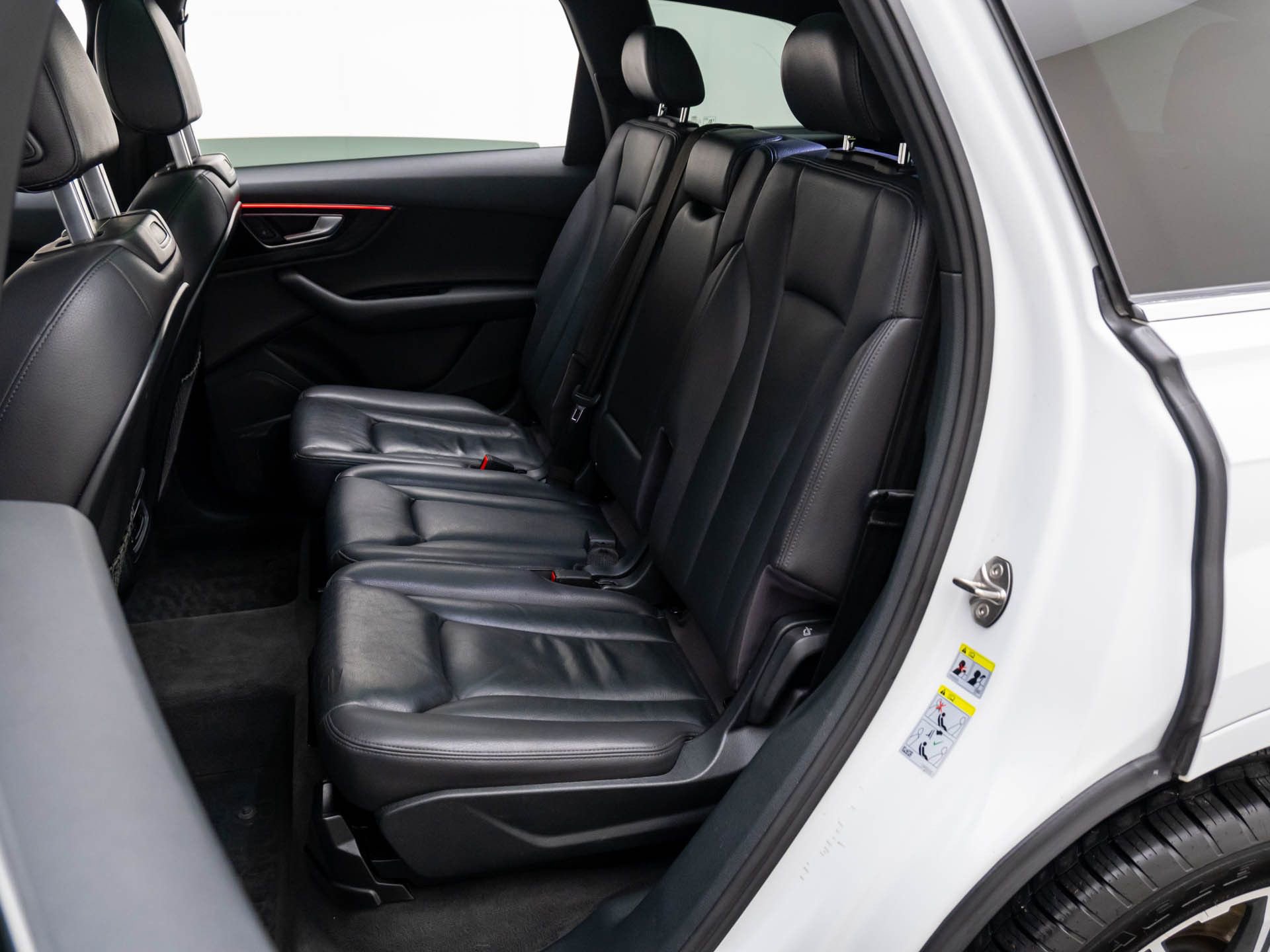 Used 2018 Audi Q7 3.0T Premium Plus w/ Premium Plus Package image 18