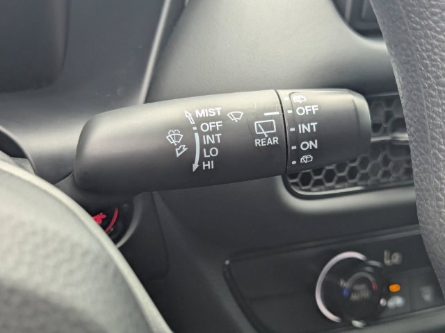 Certified 2025 Honda HR-V LX image 21