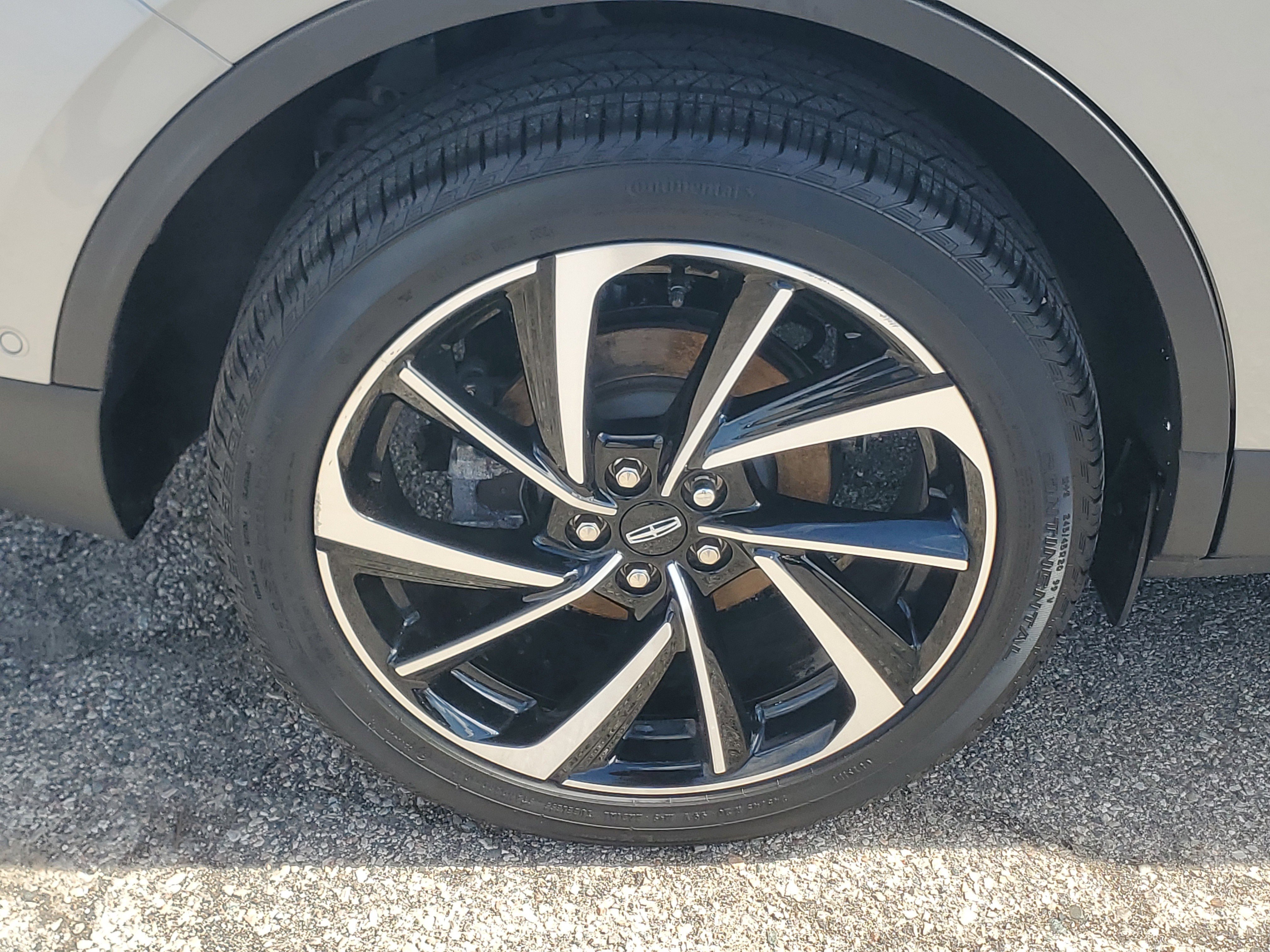 Certified 2024 Lincoln Corsair Reserve w/ Equipment Group 202A AWD/4WD image 7