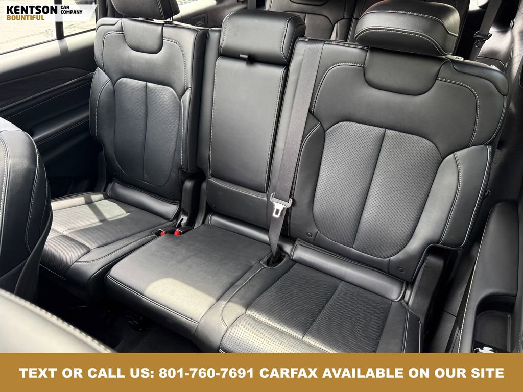 Used 2024 Jeep Grand Cherokee L Overland w/ Trailer Tow Package image 36