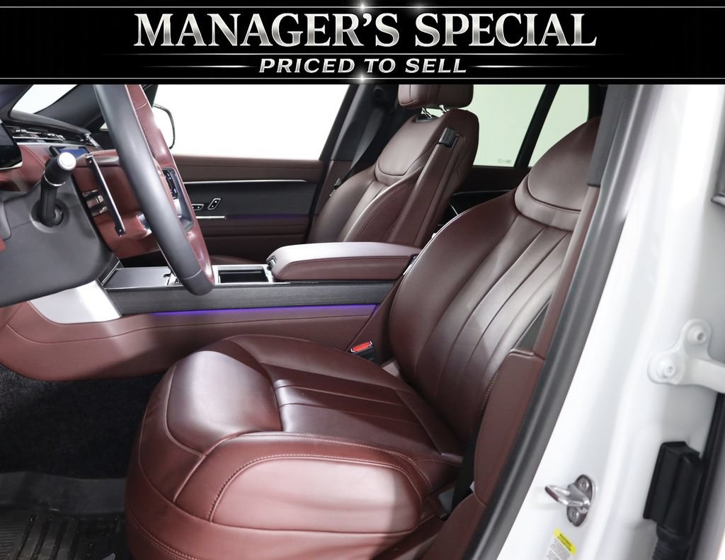 Used 2025 Land Rover Range Rover SE AWD/4WD image 36