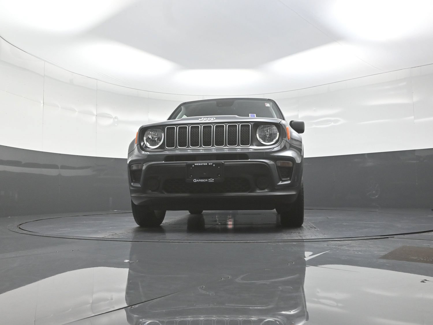 Used 2023 Jeep Renegade Latitude AWD/4WD image 10