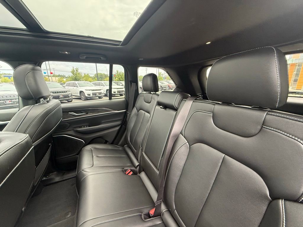 Used 2024 Jeep Grand Cherokee Limited 4xe AWD/4WD image 30