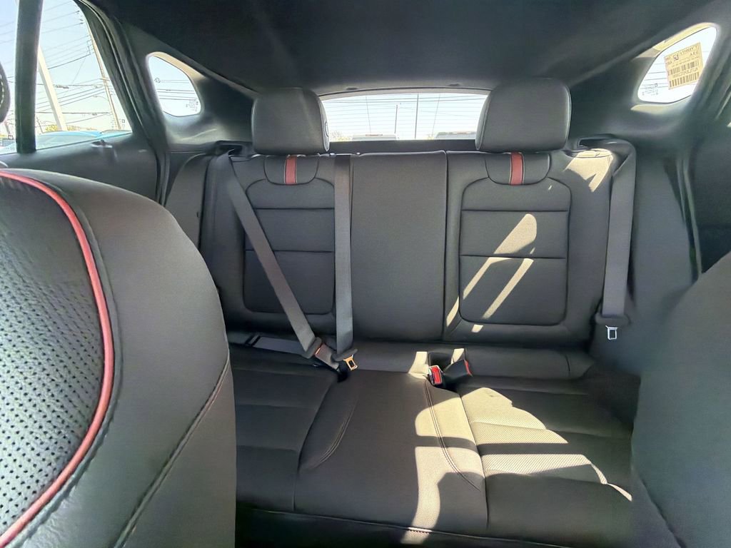 New 2026 Chevrolet Trax RS w/ Sunroof Package image 13