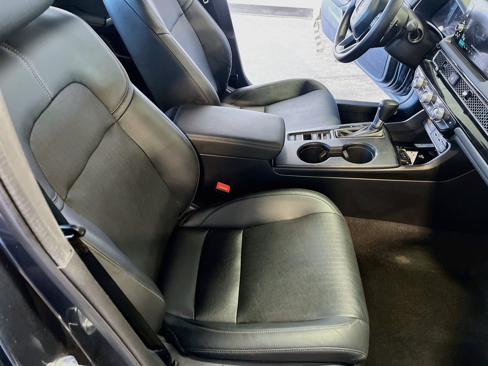 Used 2024 Honda Civic Sport Touring image 28