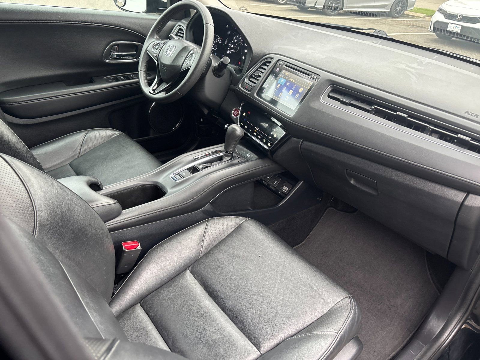 Used 2017 Honda HR-V EX-L image 17