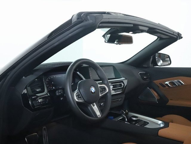 Used 2026 BMW Z4 M40i w/ Premium Package RWD image 24