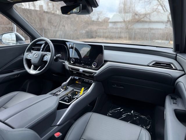 Certified 2025 Lexus TX 350 AWD w/ Technology Package image 19