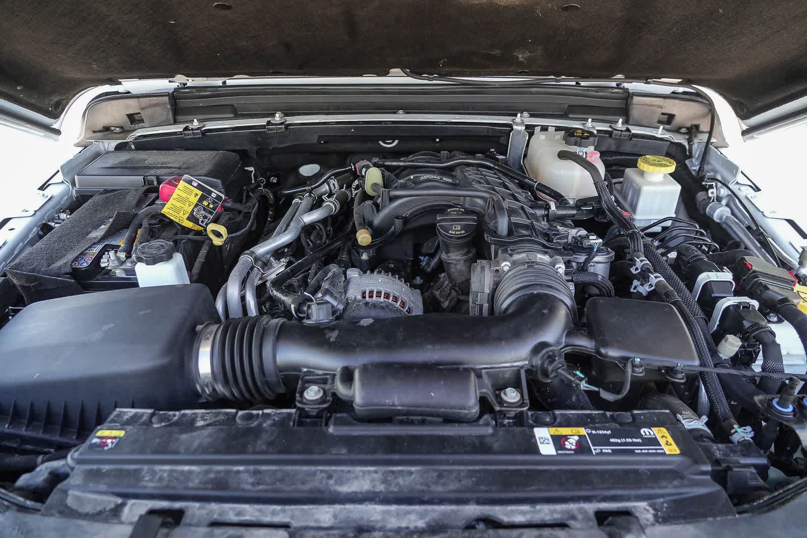 Used 2023 Jeep Gladiator Sport AWD/4WD image 27