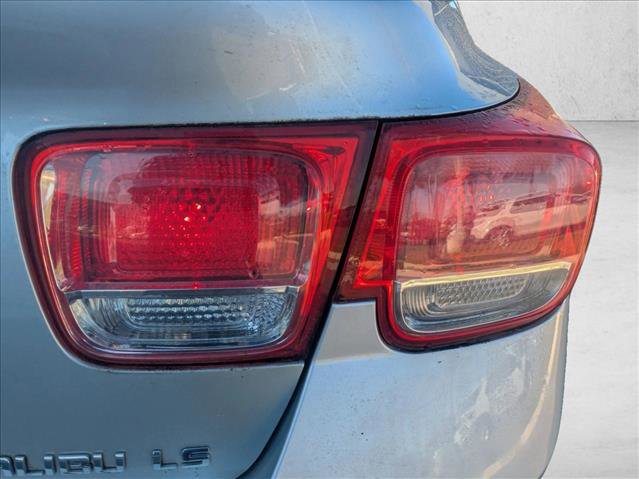 Used 2015 Chevrolet Malibu LS w/ Protection Package image 6