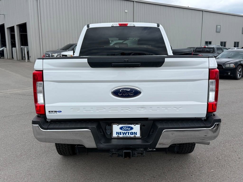Used 2019 Ford F250 XLT w/ Snow Plow Prep Package image 32