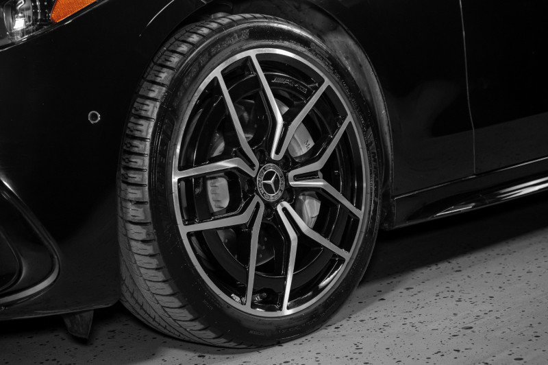 Used 2023 Mercedes-Benz C 300 Sedan image 28