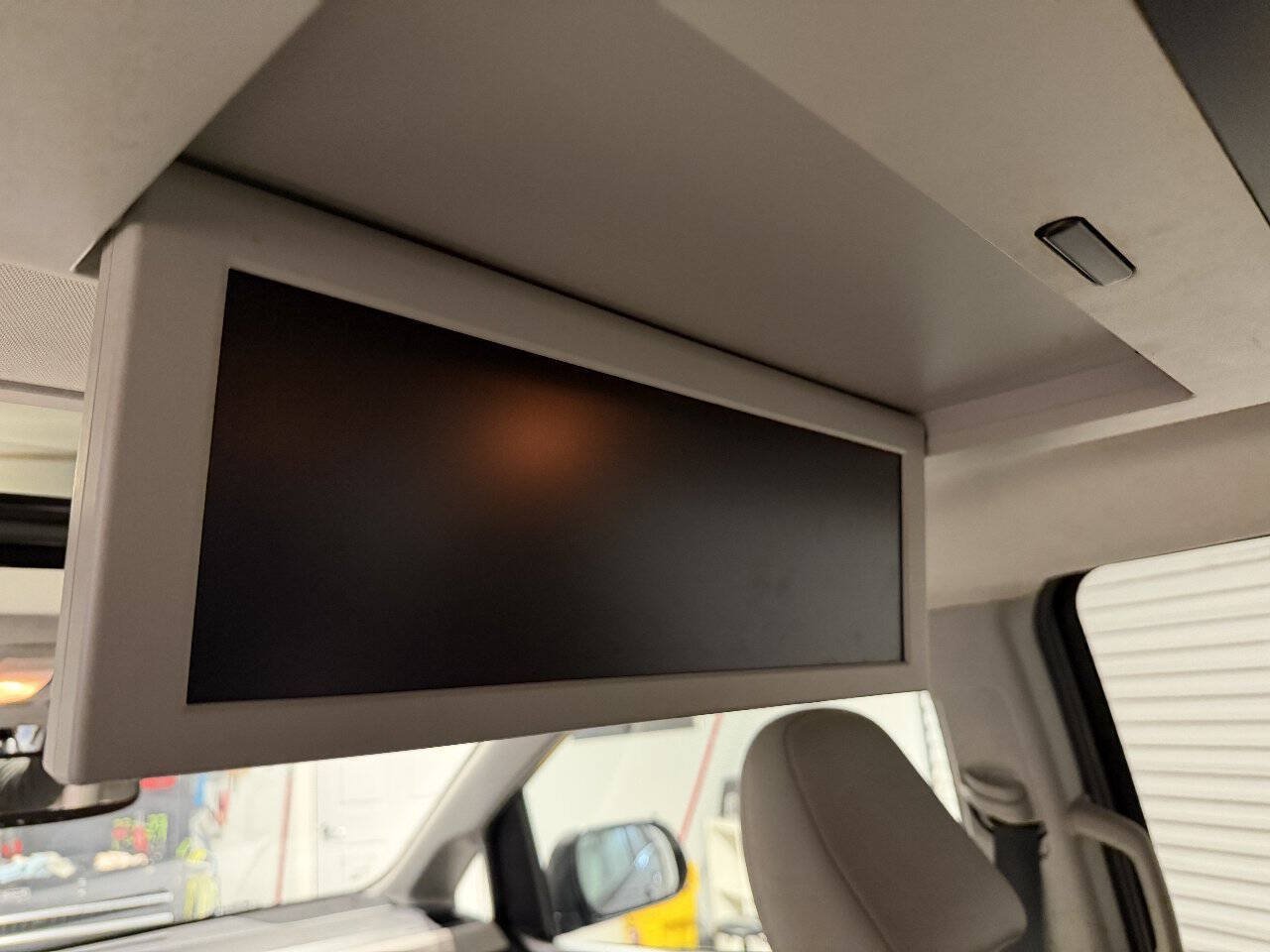 Used 2016 Toyota Sienna Limited Premium AWD/4WD image 17