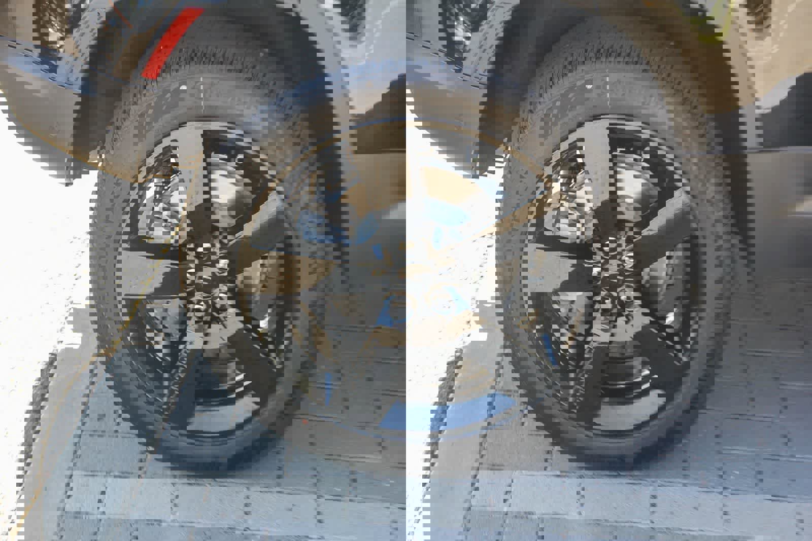 New 2026 Land Rover Defender 110 S image 7