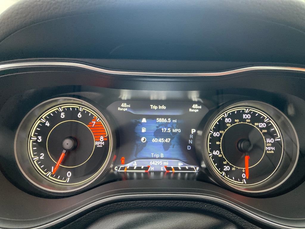 Used 2021 Jeep Cherokee Limited image 19