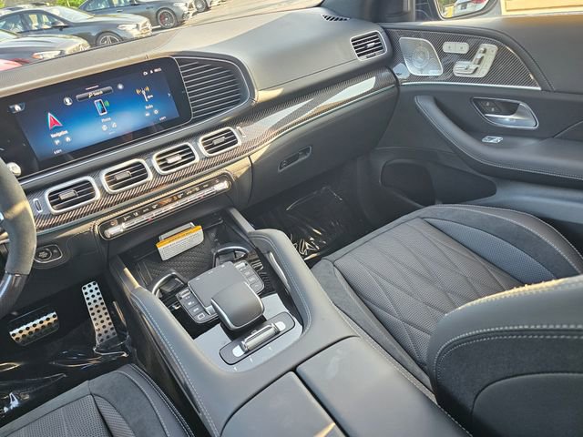 New 2025 Mercedes-Benz GLE 53 AMG 4MATIC Coupe image 32