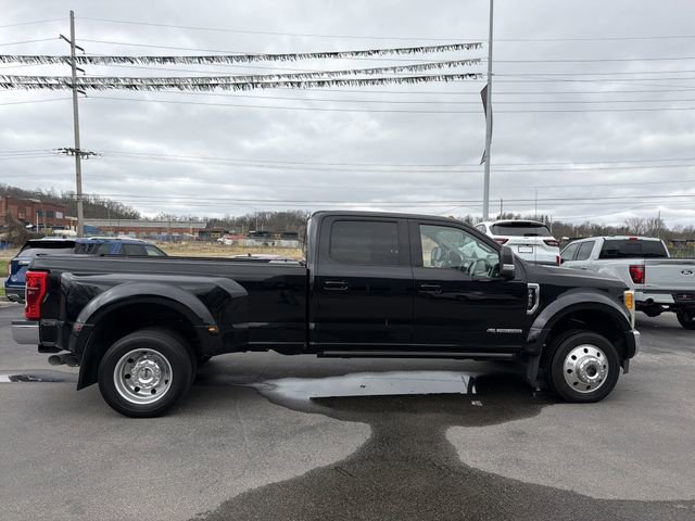 Used 2017 Ford F450 Lariat image 2