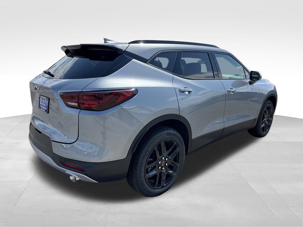 New 2026 Chevrolet Blazer LT w/ Convenience Package AWD/4WD image 5