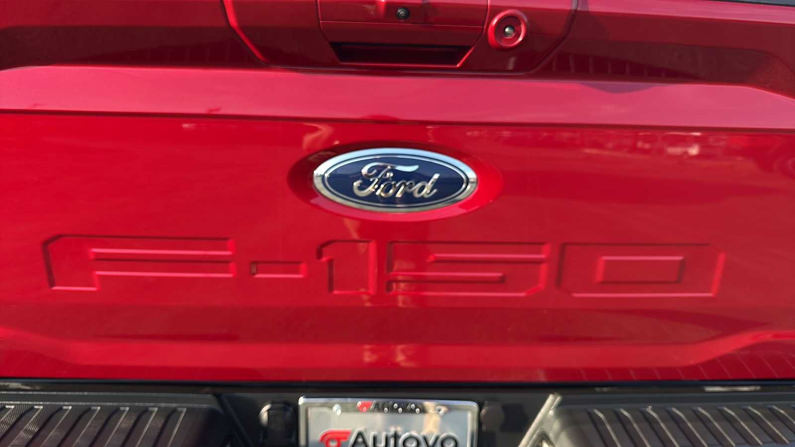 Used 2022 Ford F150 Lariat w/ Equipment Group 501A Mid AWD/4WD image 13