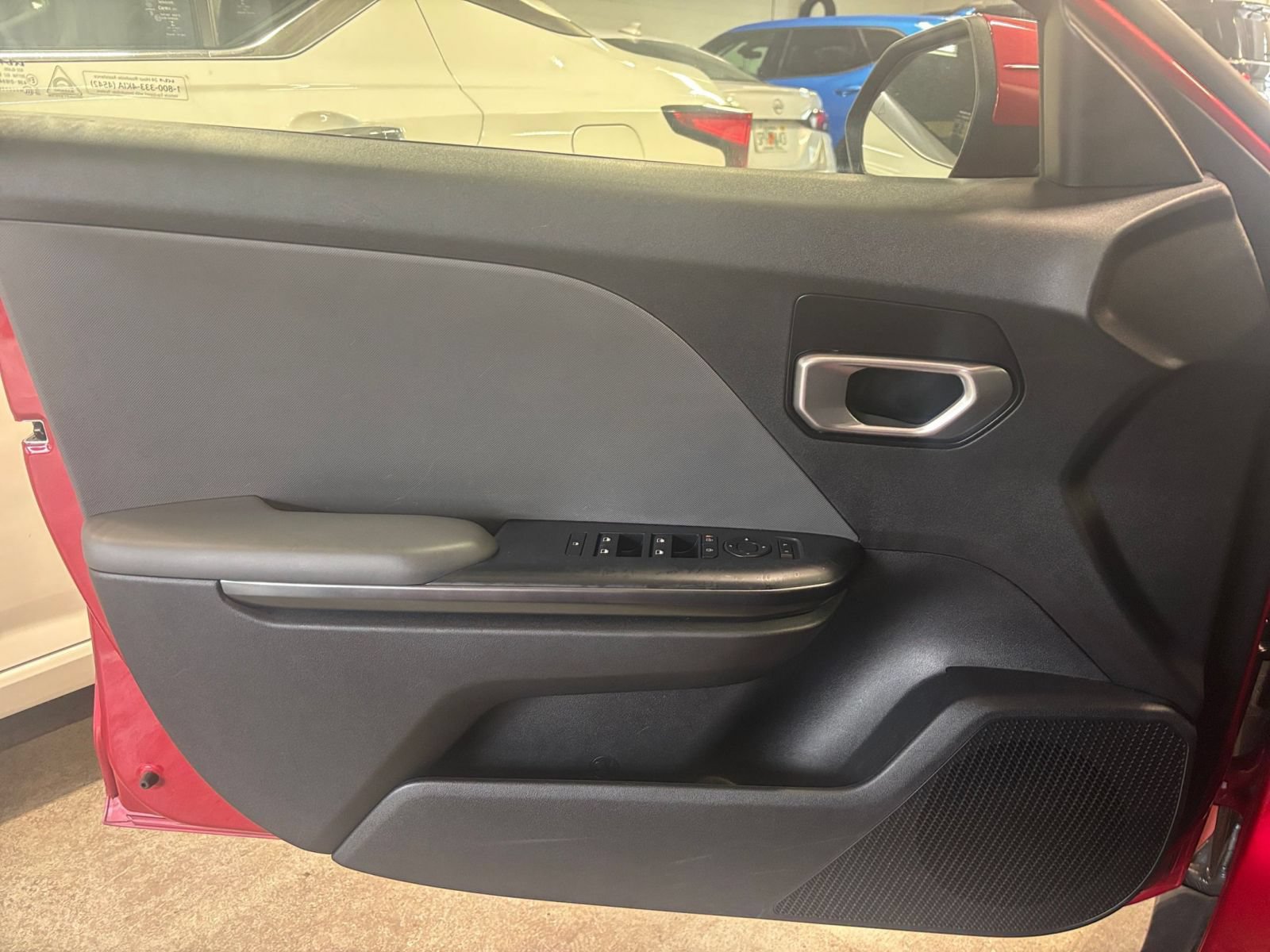 Used 2025 Kia K4 FWD image 18