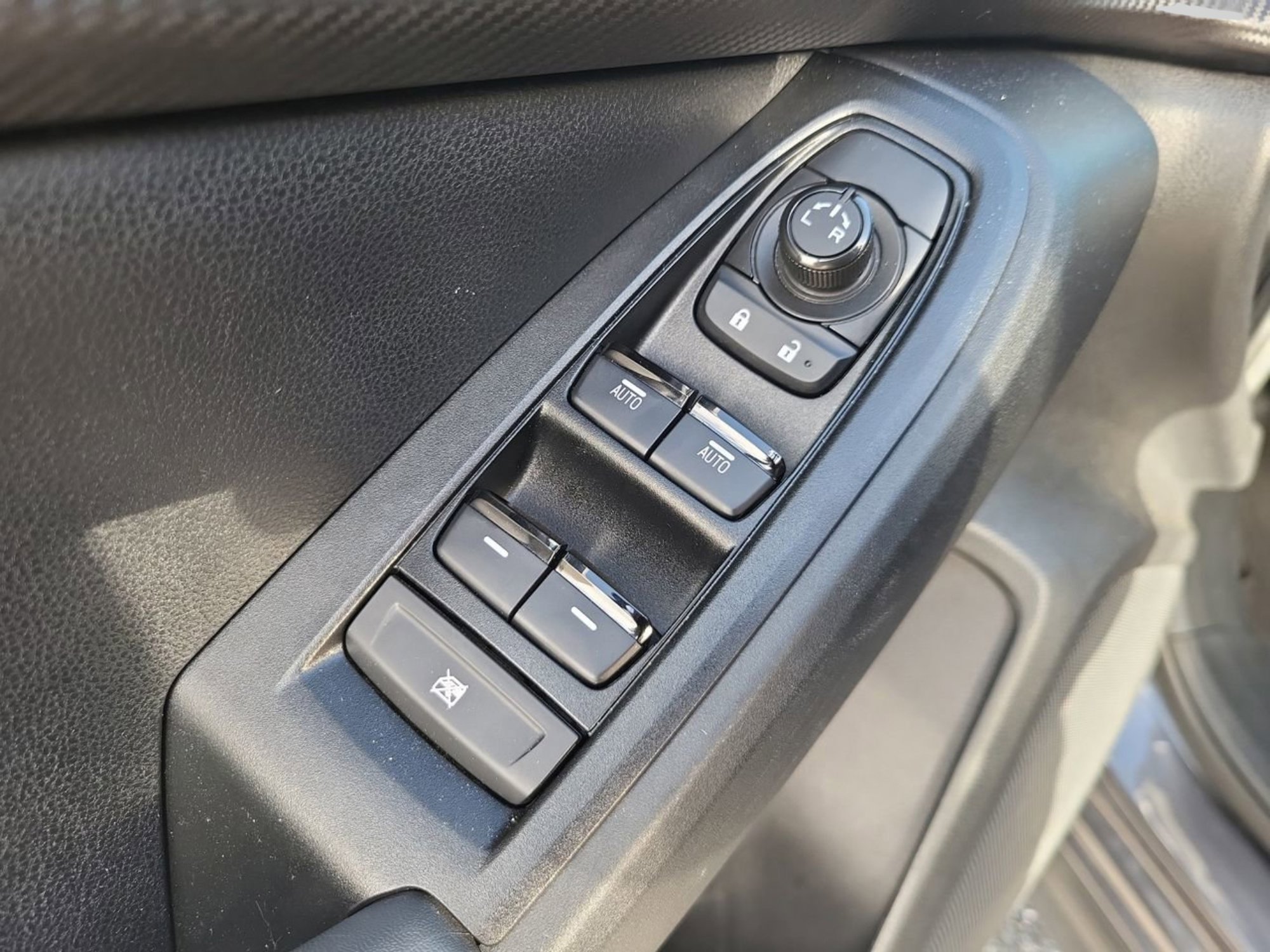 Used 2024 Subaru Crosstrek 2.5i Sport w/ Popular Package #4A image 16