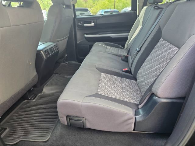 Used 2018 Toyota Tundra SR5 w/ SR5 Upgrade Package AWD/4WD image 23