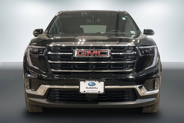 Used 2024 GMC Acadia Elevation w/ Luxury Package AWD/4WD image 2