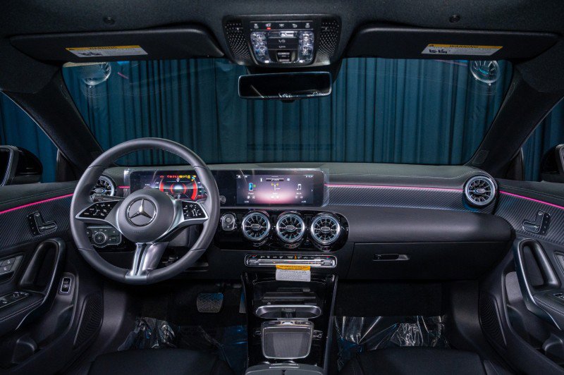 New 2025 Mercedes-Benz CLA 250 4MATIC image 13