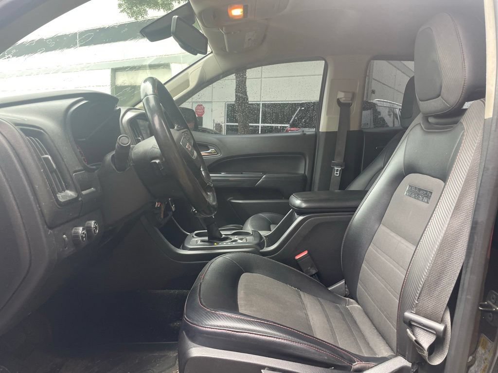 Used 2015 GMC Canyon SLE w/ All-Terrain Package AWD/4WD image 17