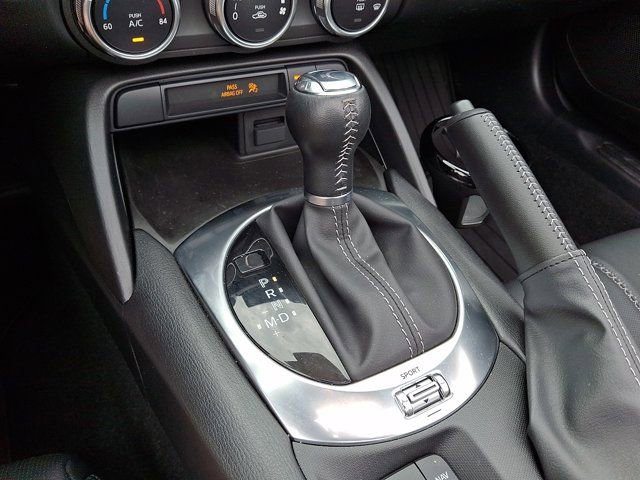 Used 2022 MAZDA MX-5 Miata Grand Touring w/ Appearance Package RWD image 17