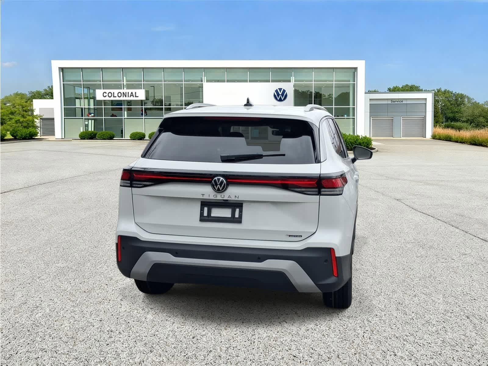 New 2026 Volkswagen Tiguan S AWD/4WD image 9