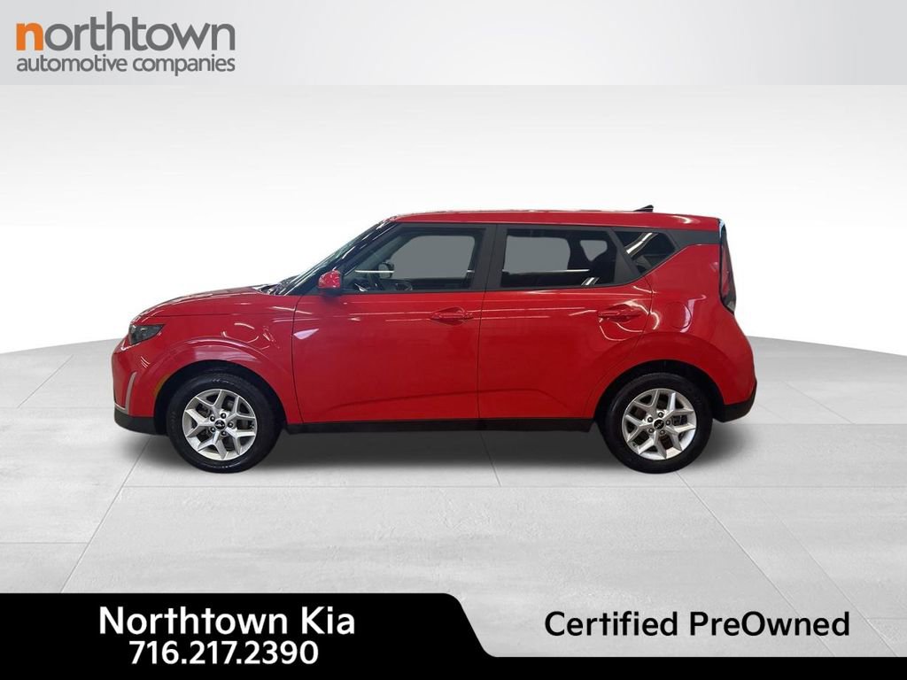 Certified 2023 Kia Soul LX w/ LX Technology Package image 3