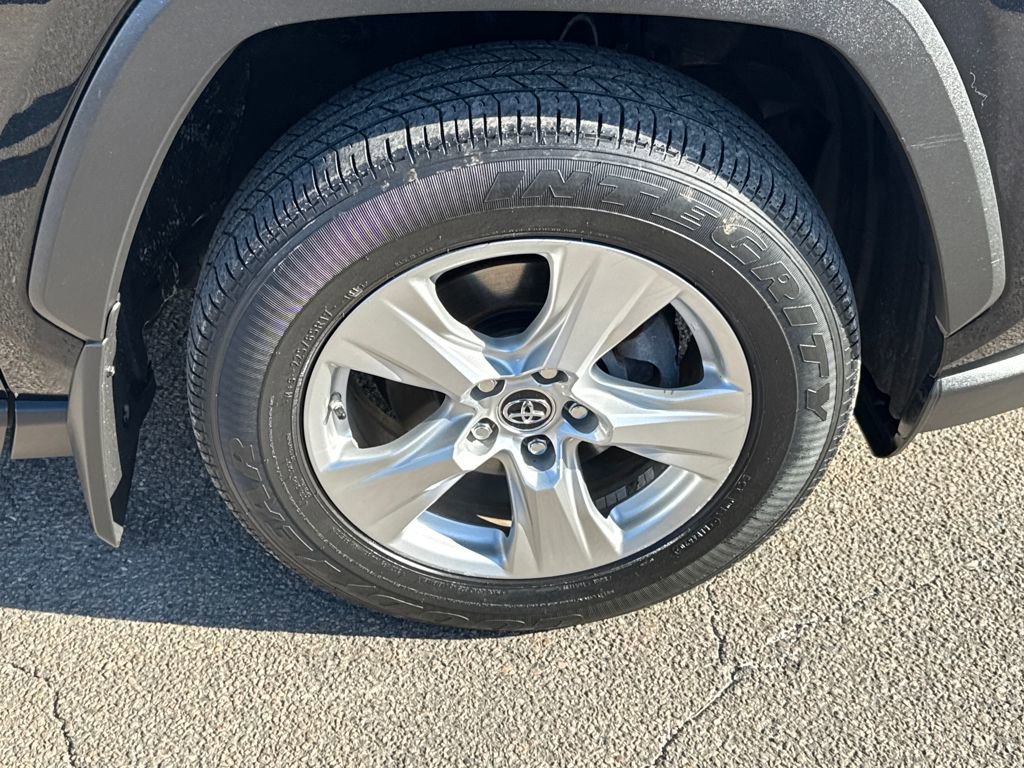 Used 2019 Toyota RAV4 XLE w/ Convenience Package image 44