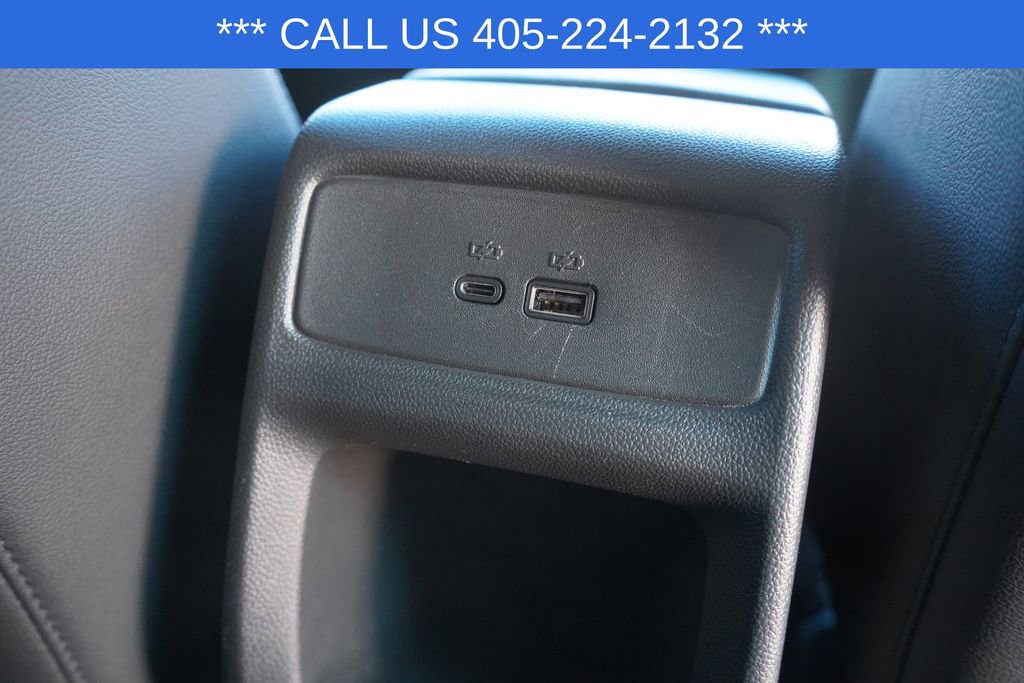 Used 2025 Chevrolet Trax LT w/ LT Convenience Package image 26