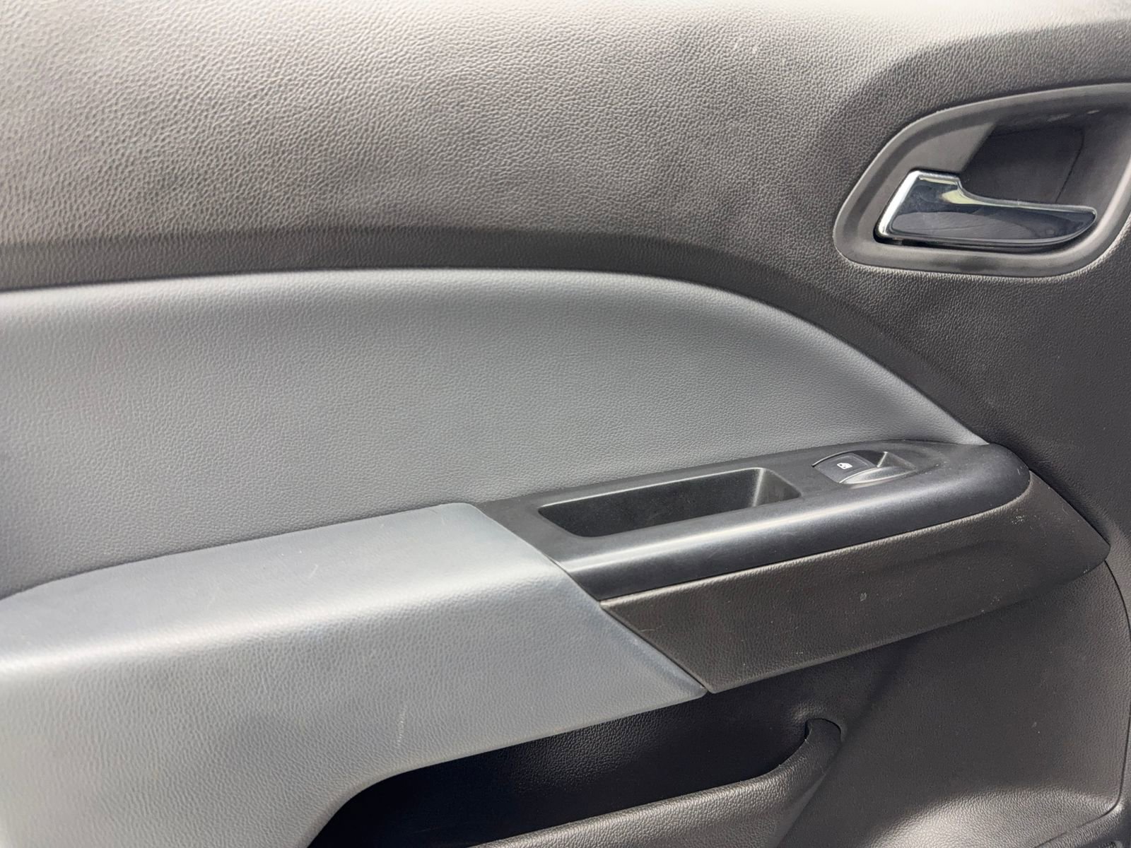 Used 2018 Chevrolet Colorado Z71 w/ Z71 Midnight Edition image 40