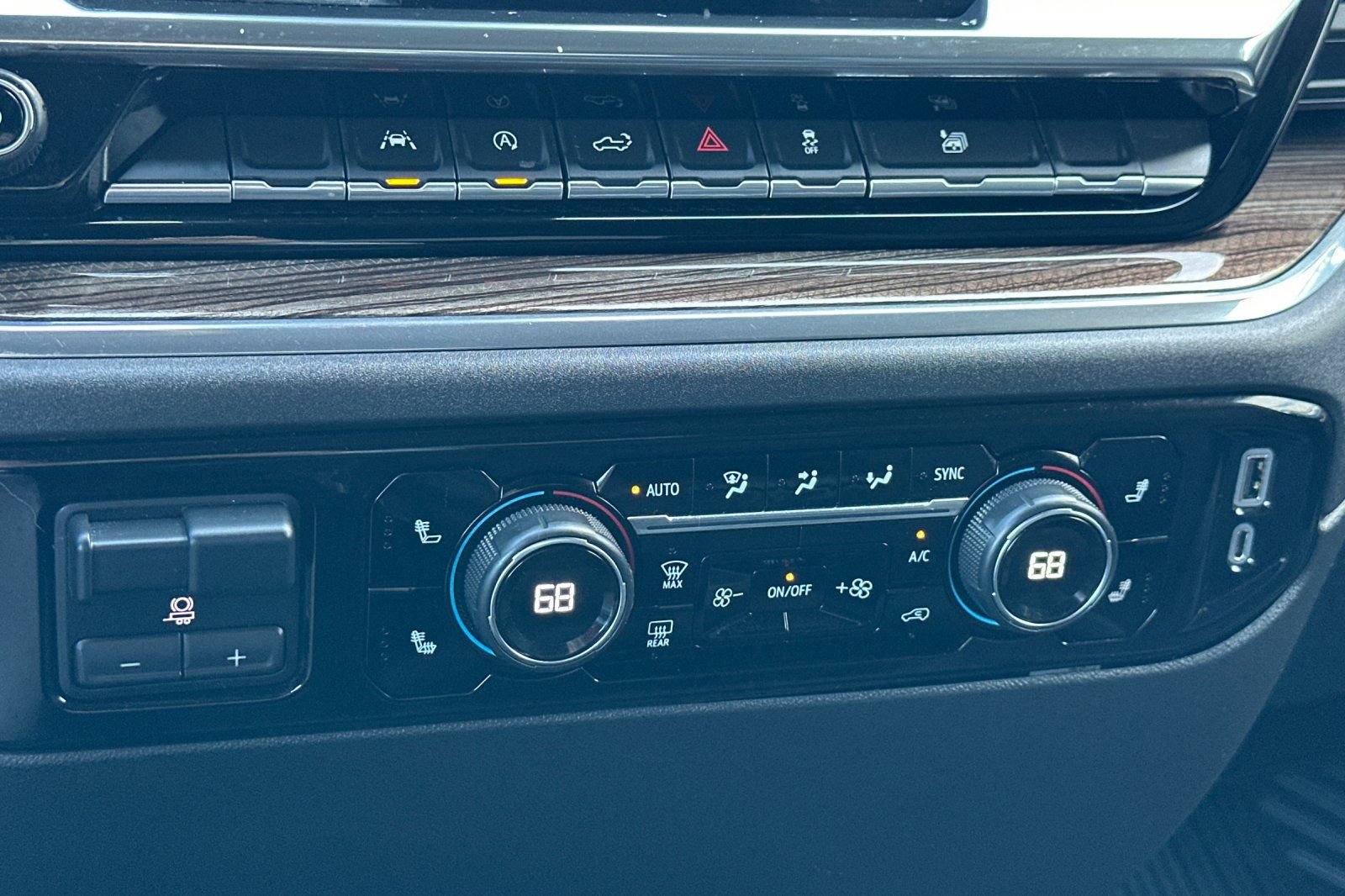 Certified 2023 Chevrolet Silverado 1500 LT RWD image 27
