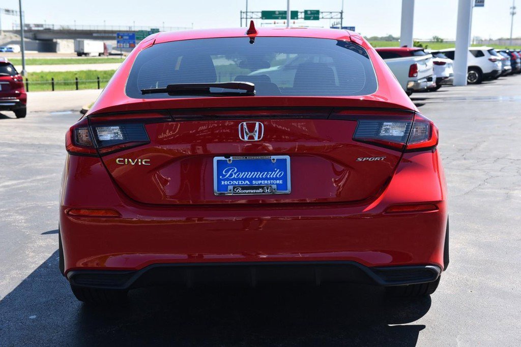 Certified 2025 Honda Civic Sport image 6