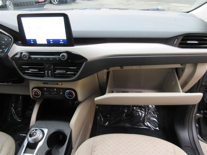 Used 2021 Ford Escape SE image 26
