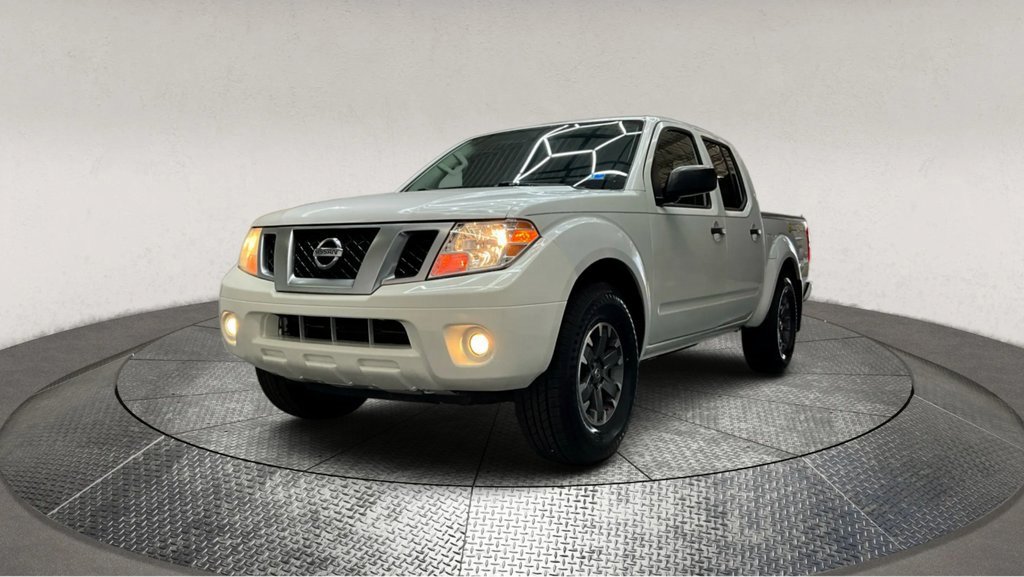 Used 2019 Nissan Frontier Desert Runner image 3