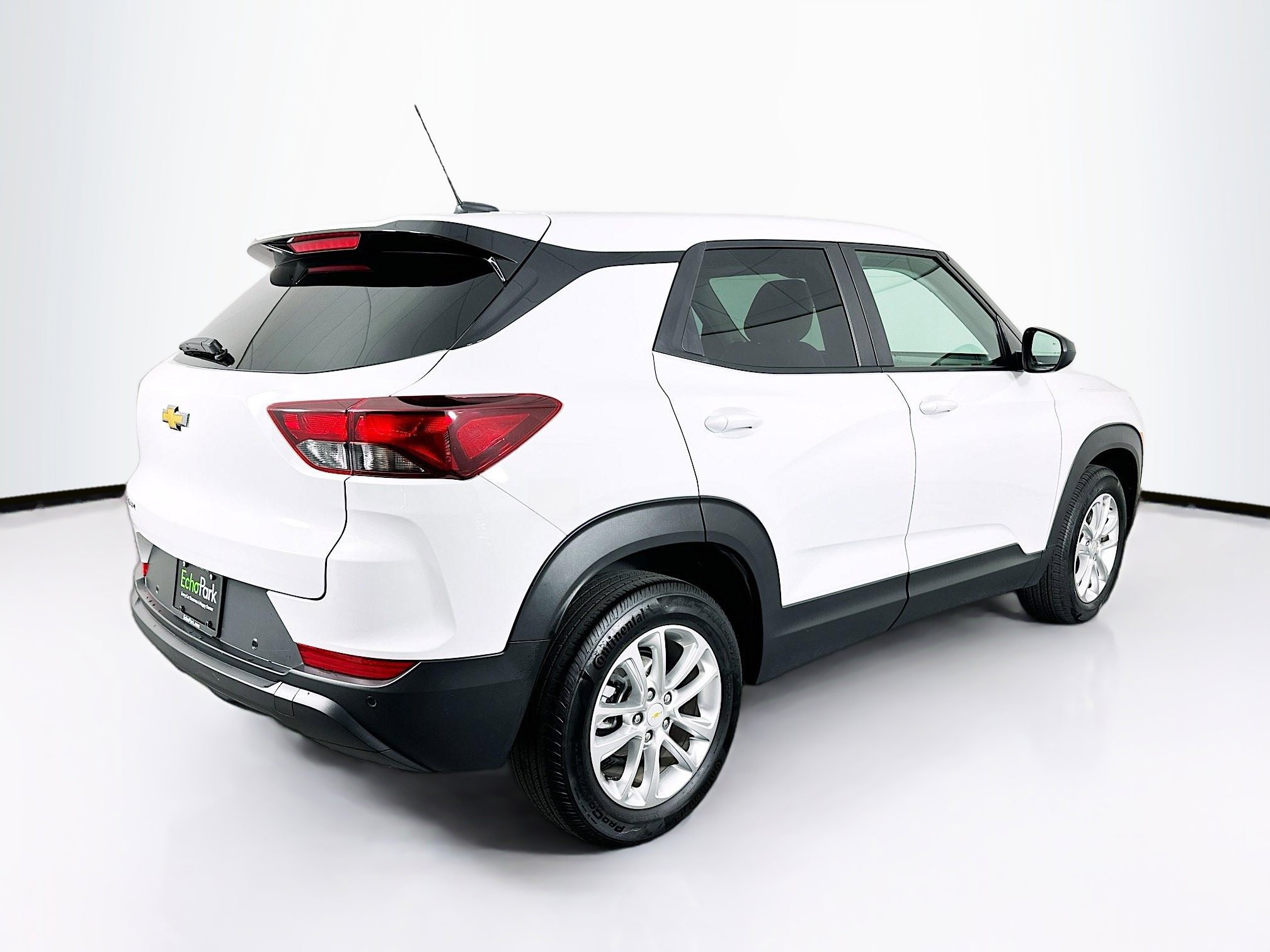 Used 2025 Chevrolet TrailBlazer LS w/ LS Convenience Package image 9