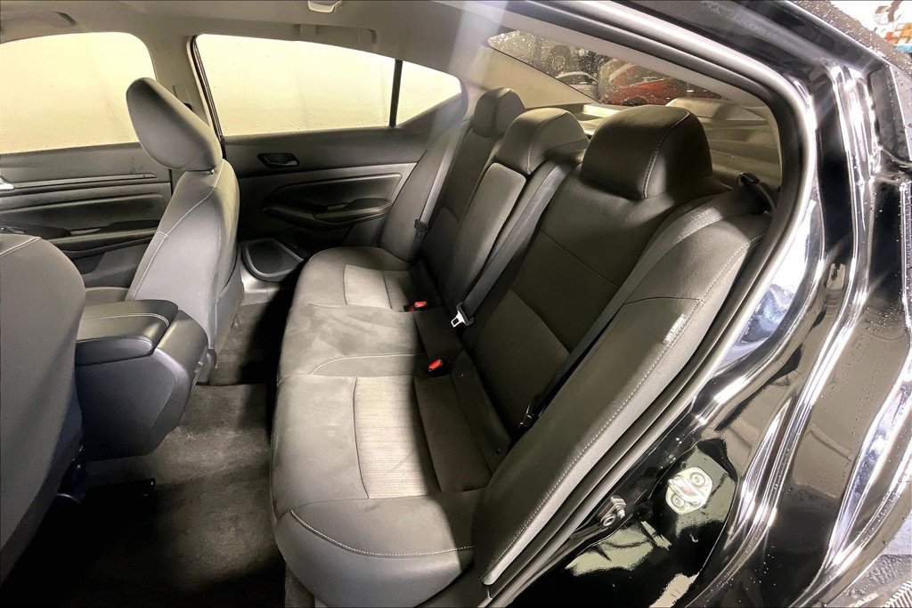 Used 2025 Nissan Altima 2.5 SV w/ SV Special Edition Package AWD/4WD image 34