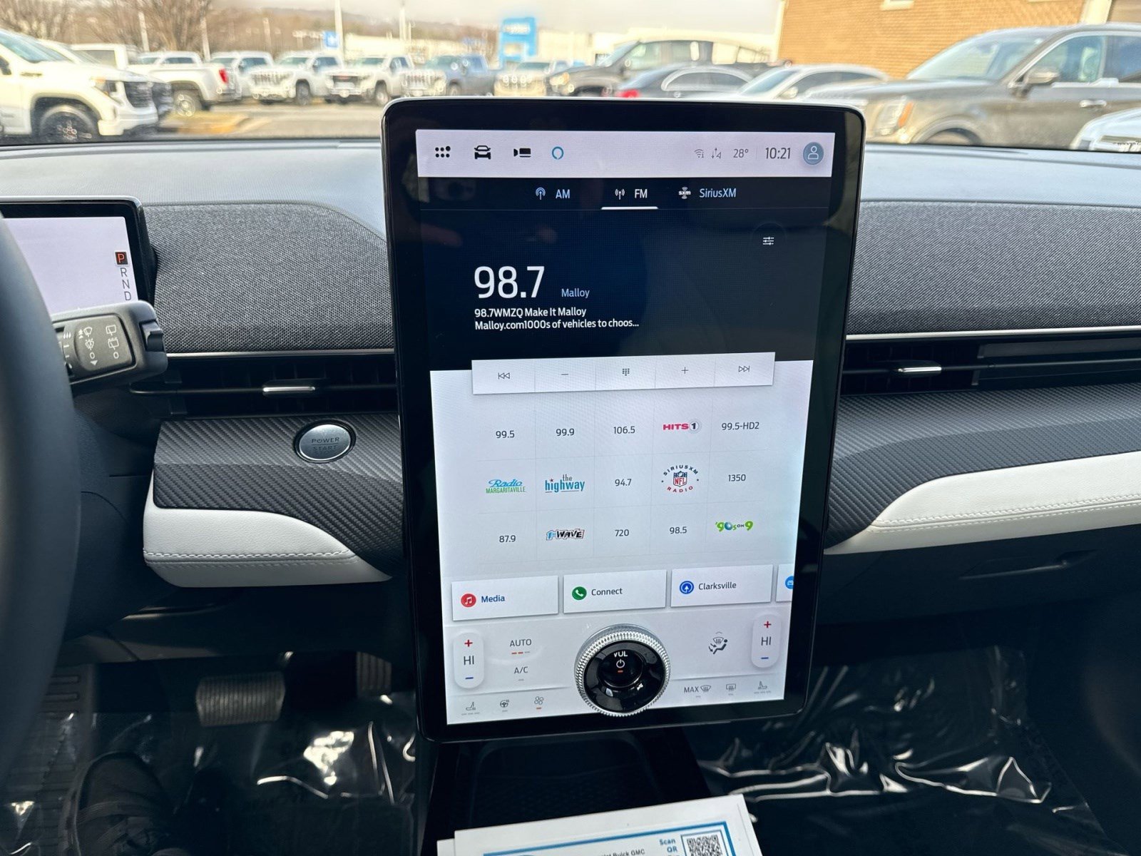 Used 2024 Ford Mustang Mach-E Premium image 17