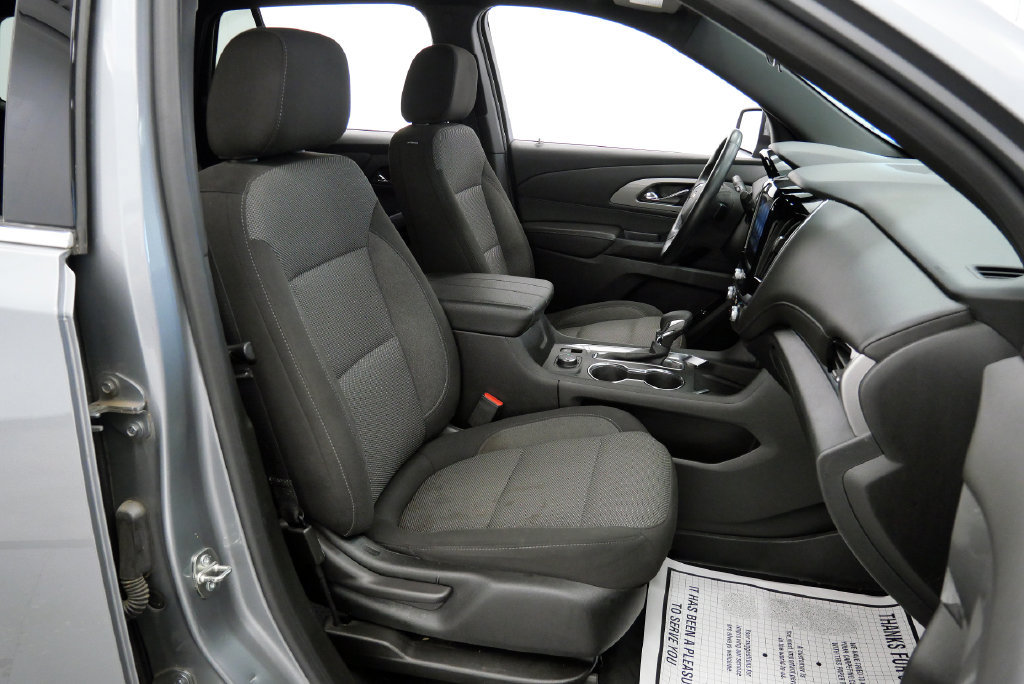Used 2023 Chevrolet Traverse LT w/ LPO, Floor Liner Package AWD/4WD image 15