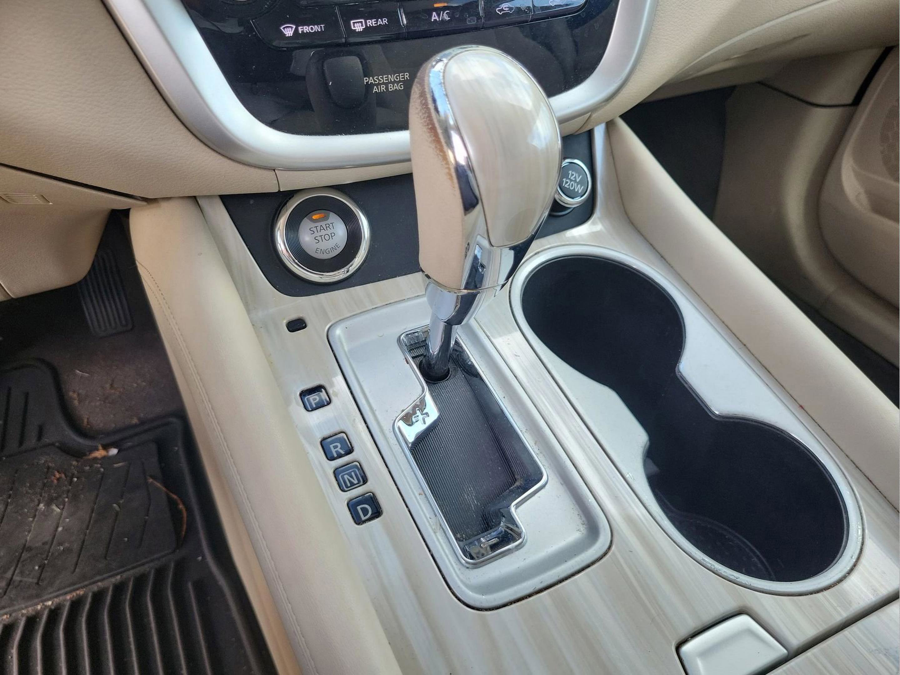 Used 2016 Nissan Murano SV w/ Cargo Package image 15