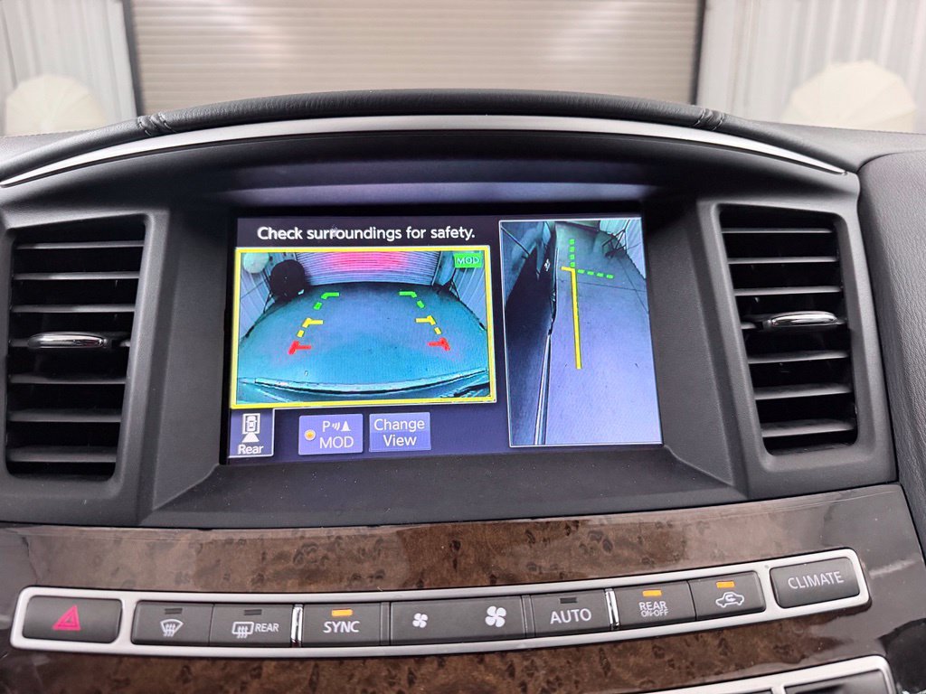 Used 2020 INFINITI QX60 Luxe w/ Sensory Package FWD image 16