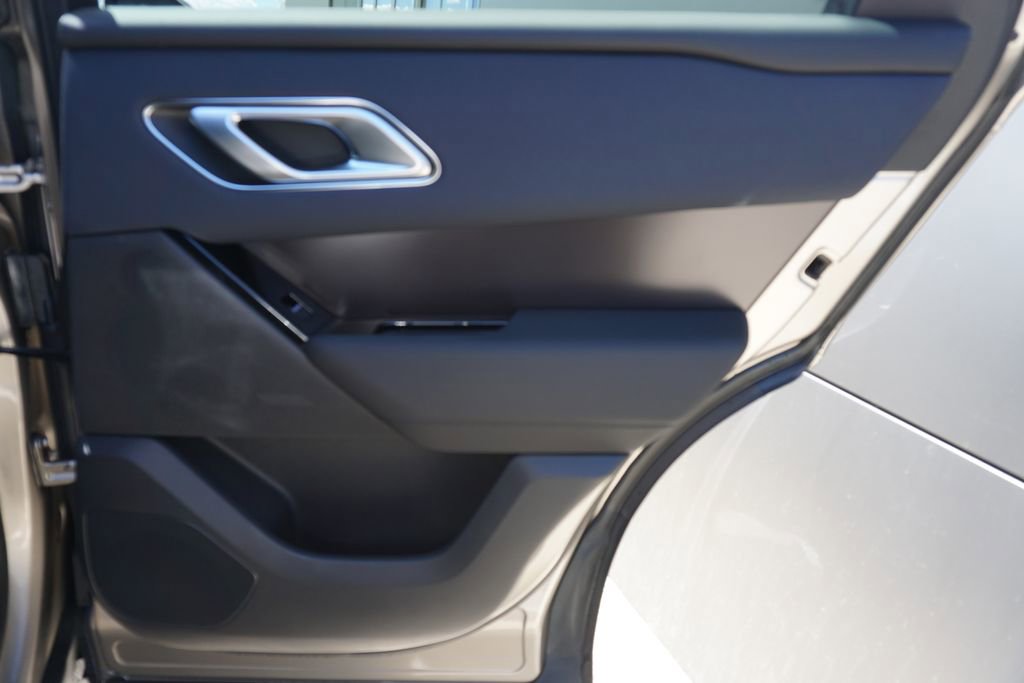 New 2026 Land Rover Range Rover Velar Dynamic SE image 25