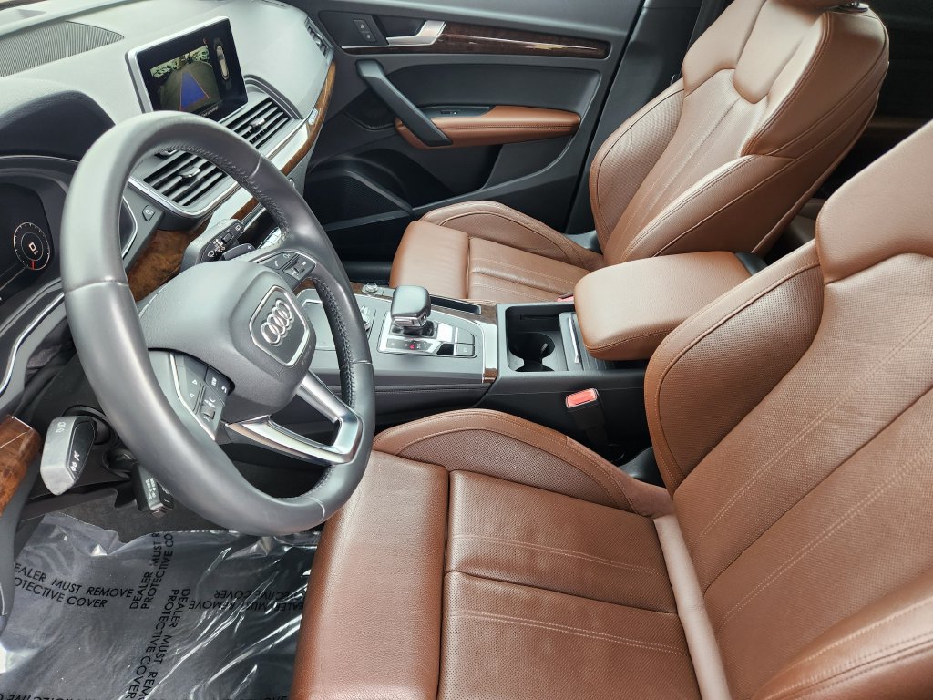 Used 2019 Audi Q5 2.0T Premium Plus w/ Premium Plus Package AWD/4WD image 13